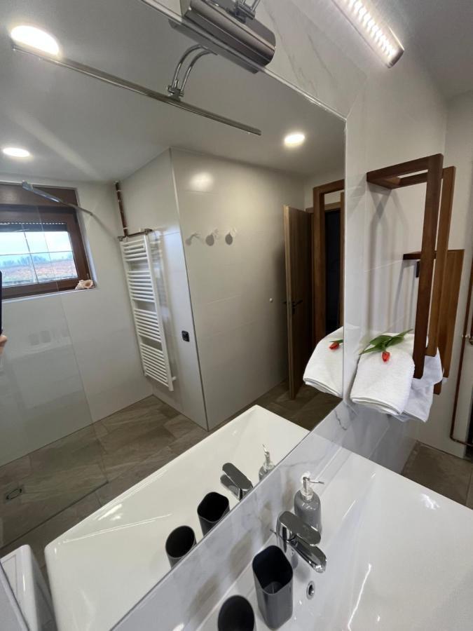 Mala Nedelja Apartma Ksela מראה חיצוני תמונה