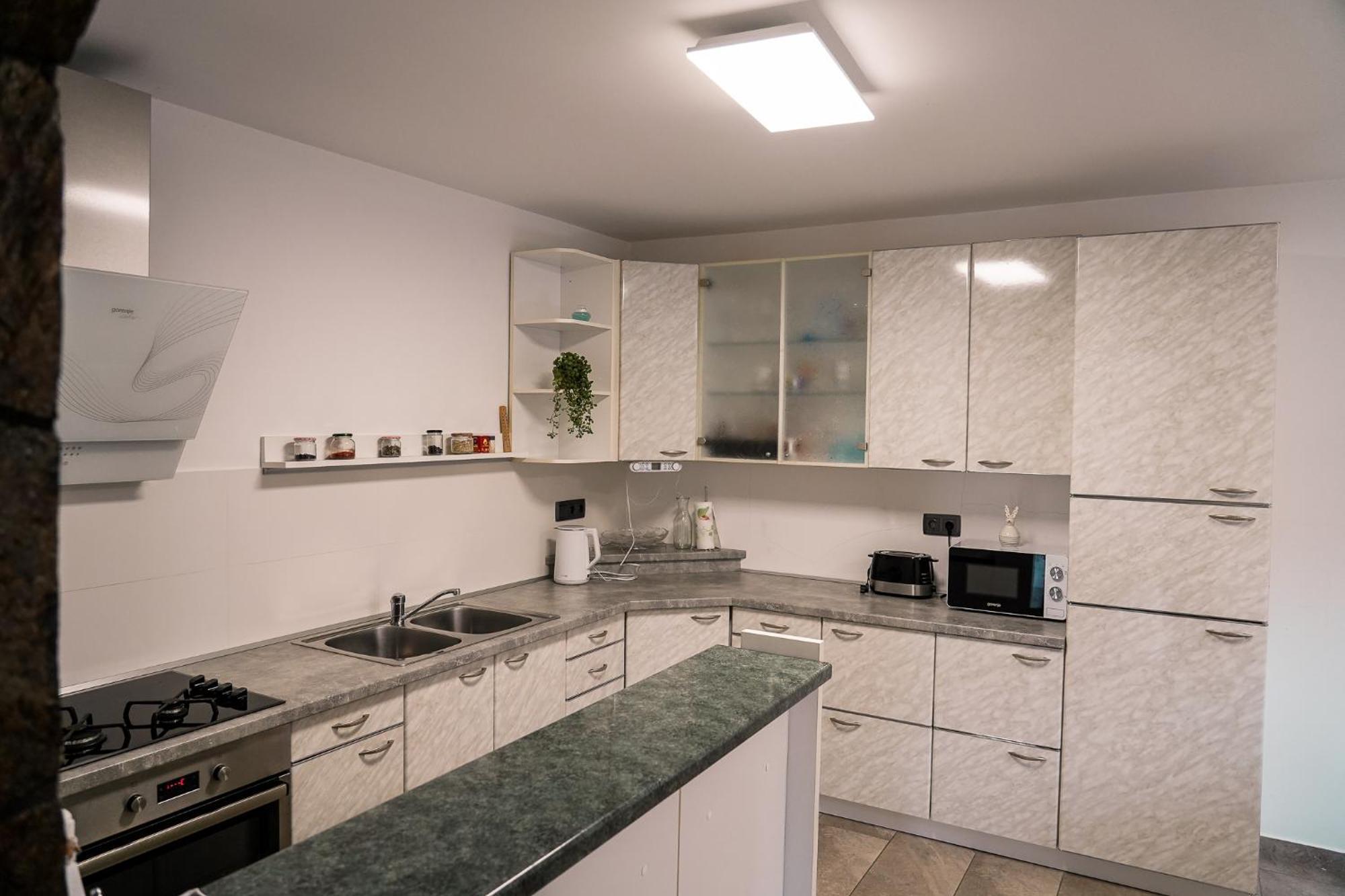 Mala Nedelja Apartma Ksela מראה חיצוני תמונה